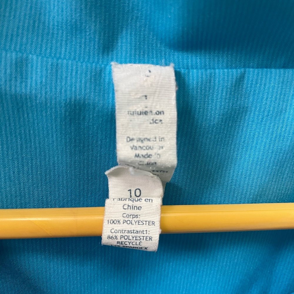 Lululemon Jacket - Picture 2 of 4